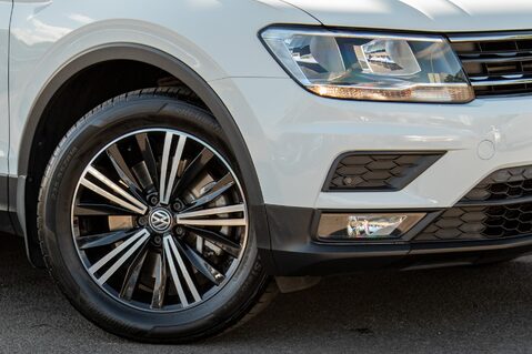 Volkswagen Tiguan SE NAVIGATION TDI BMT 4MOTION DSG 11