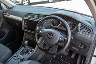 Volkswagen Tiguan SE NAVIGATION TDI BMT 4MOTION DSG 4