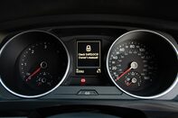 Volkswagen Tiguan SE NAVIGATION TDI BMT 4MOTION DSG 15