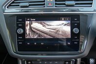 Volkswagen Tiguan SE NAVIGATION TDI BMT 4MOTION DSG 24
