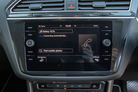 Volkswagen Tiguan SE NAVIGATION TDI BMT 4MOTION DSG 27