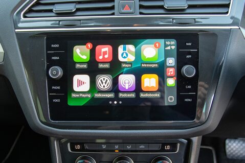 Volkswagen Tiguan SE NAVIGATION TDI BMT 4MOTION DSG 33
