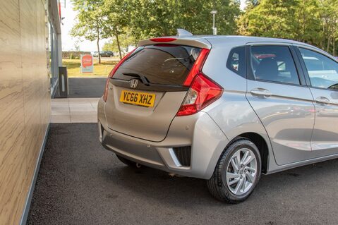 Honda Jazz I-VTEC SE 8