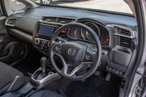 Honda Jazz I-VTEC SE 4