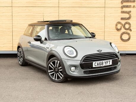 Mini Hatch COOPER EXCLUSIVE