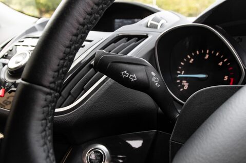 Ford Kuga TITANIUM TDCI 17