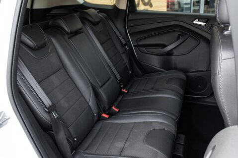 Ford Kuga TITANIUM TDCI 32