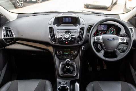 Ford Kuga TITANIUM TDCI 3