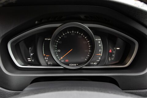 Volvo V40 T2 R-DESIGN EDITION 15