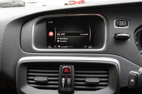 Volvo V40 T2 R-DESIGN EDITION 27