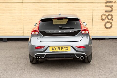 Volvo V40 T2 R-DESIGN EDITION 6