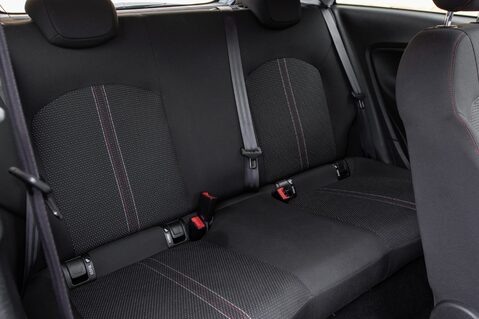 Vauxhall Corsa GRIFFIN 33