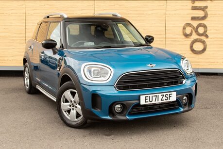 Mini Countryman COOPER CLASSIC