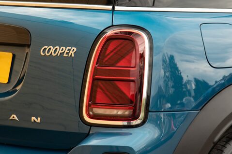 Mini Countryman COOPER CLASSIC 8