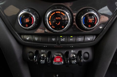 Mini Countryman COOPER CLASSIC 31