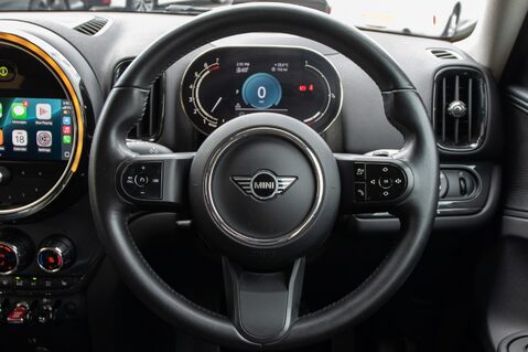 Mini Countryman COOPER CLASSIC 20