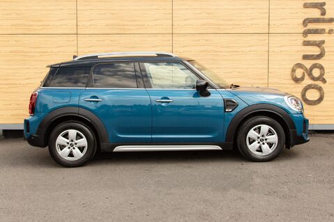 Mini Countryman COOPER CLASSIC 11