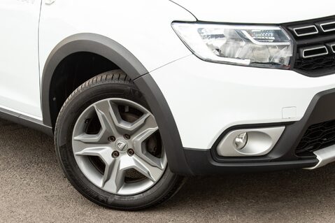 Dacia Sandero Stepway COMFORT TCE 11