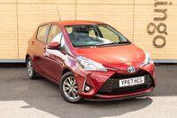 Toyota Yaris VVT-I ICON TECH 1
