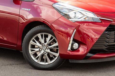 Toyota Yaris VVT-I ICON TECH 11