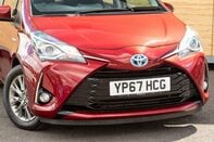 Toyota Yaris VVT-I ICON TECH 10
