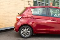 Toyota Yaris VVT-I ICON TECH 7