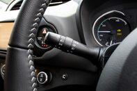 Toyota Yaris VVT-I ICON TECH 17