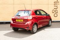 Toyota Yaris VVT-I ICON TECH 2