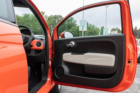 Fiat 500 DOLCEVITA MHEV 14