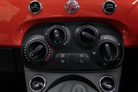Fiat 500 DOLCEVITA MHEV 33