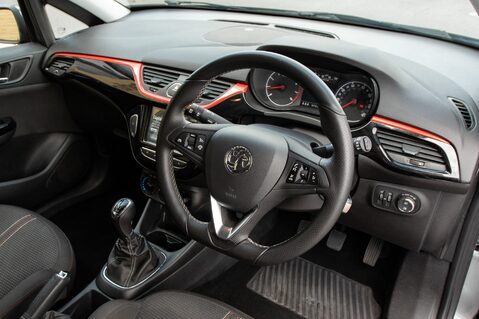 Vauxhall Corsa SRI VX-LINE NAV BLACK 4