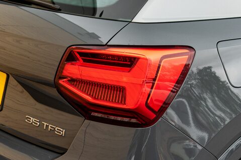 Audi Q2 TFSI S LINE 9