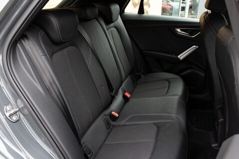 Audi Q2 TFSI S LINE 35