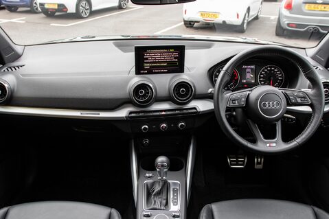 Audi Q2 TFSI S LINE 3