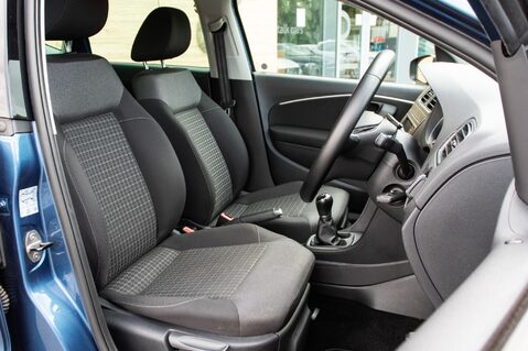 Volkswagen Polo MATCH TSI 29