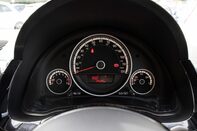 Volkswagen Up HIGH UP 15