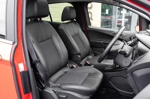 Ford B-Max TITANIUM X 29