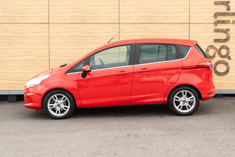 Ford B-Max TITANIUM X 13