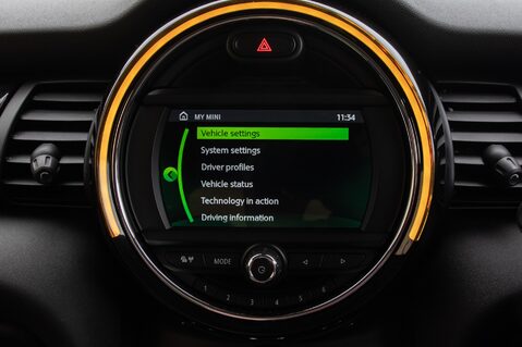 Mini Hatch COOPER S EXCLUSIVE 25