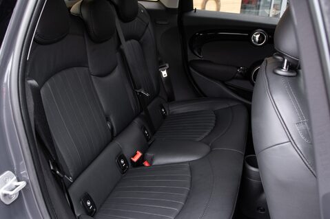 Mini Hatch COOPER S EXCLUSIVE 34