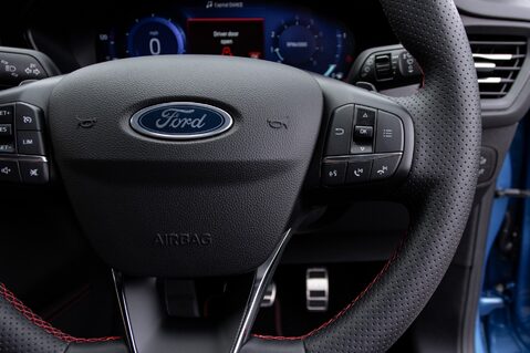 Ford Focus ST-LINE X MHEV 20