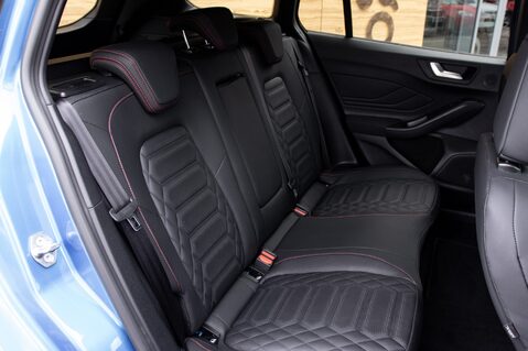 Ford Focus ST-LINE X MHEV 33
