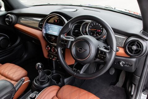Mini Hatch COOPER EXCLUSIVE 4
