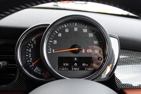 Mini Hatch COOPER EXCLUSIVE 16