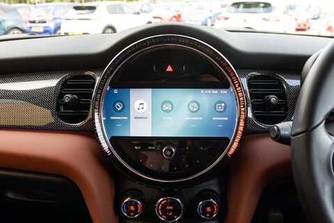 Mini Hatch COOPER EXCLUSIVE 23