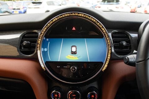Mini Hatch COOPER EXCLUSIVE 28