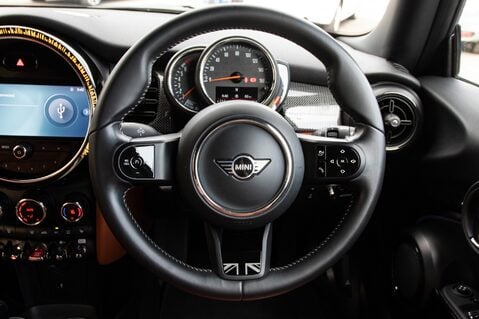 Mini Hatch COOPER EXCLUSIVE 22