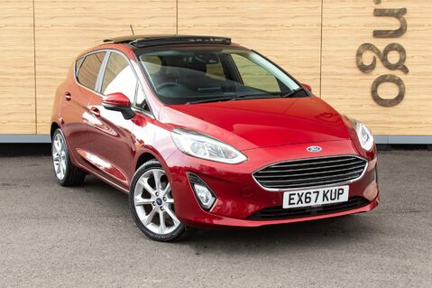 Ford Fiesta TITANIUM 1