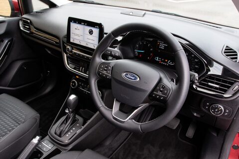Ford Fiesta TITANIUM 4