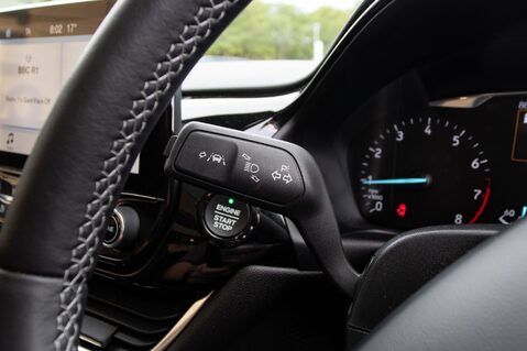 Ford Fiesta TITANIUM 18